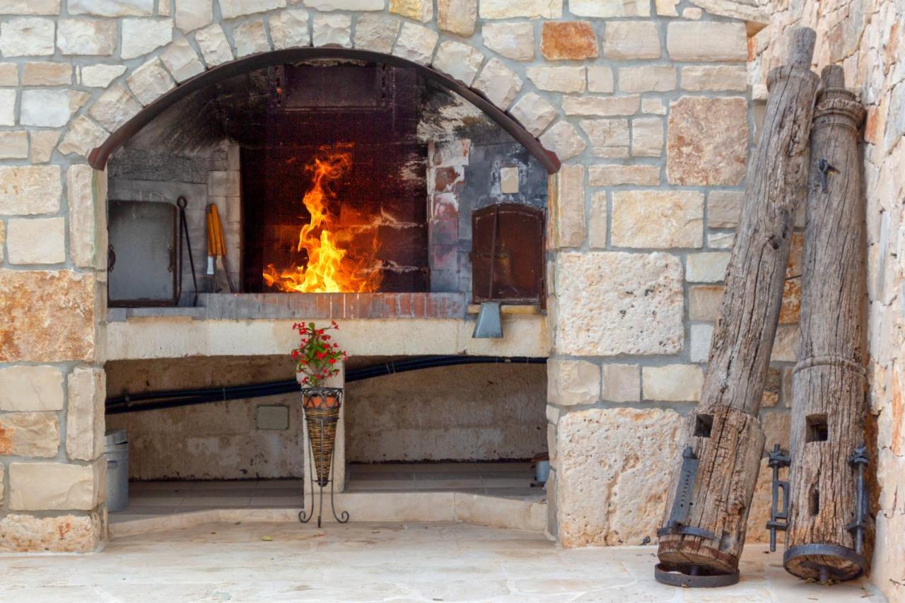 洛科罗通多Navolte Trulli E Quiete Con Piscina别墅 外观 照片