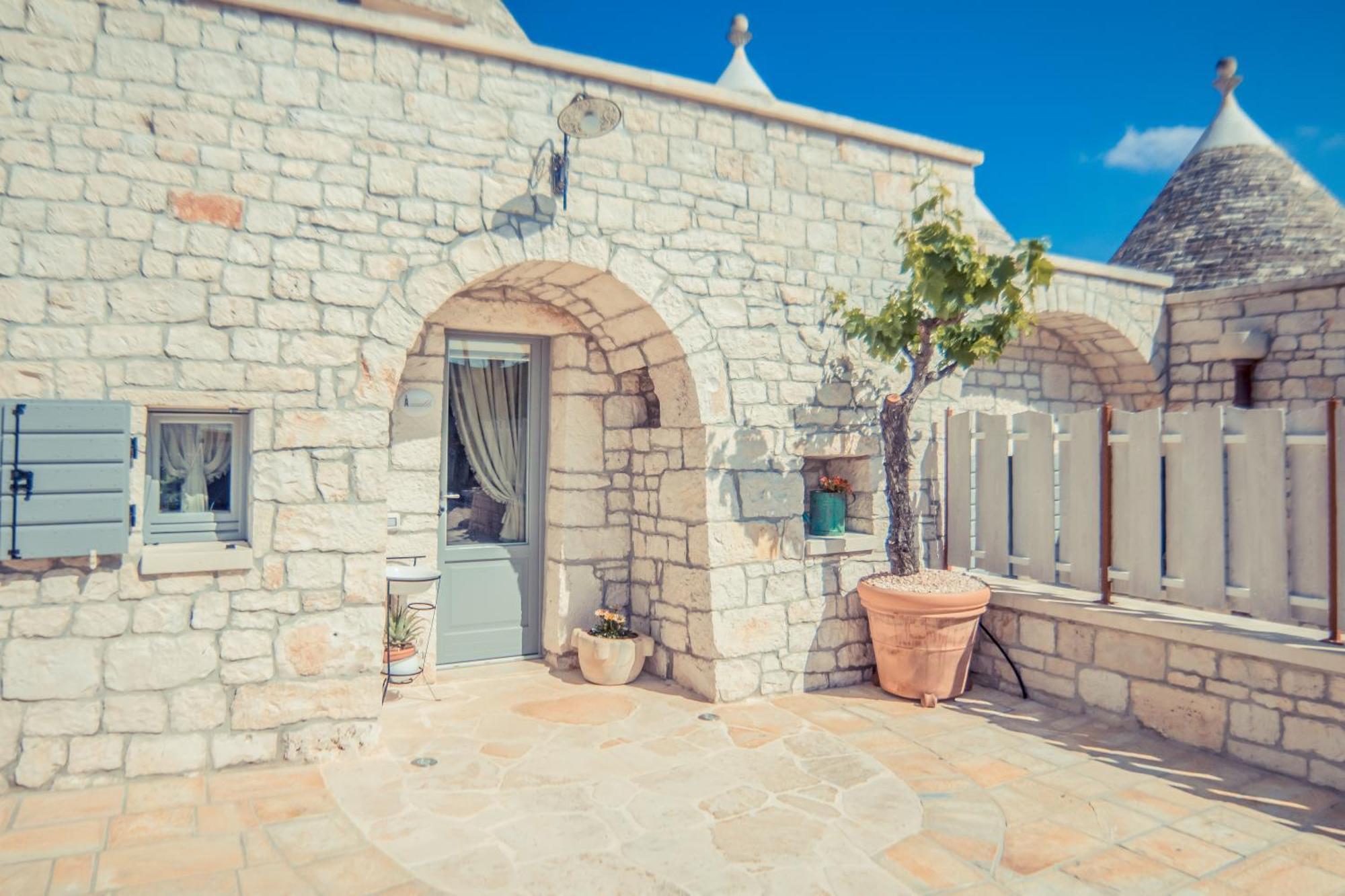 洛科罗通多Navolte Trulli E Quiete Con Piscina别墅 外观 照片