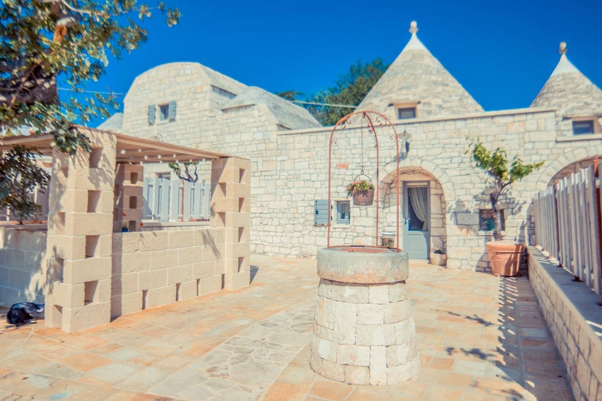 洛科罗通多Navolte Trulli E Quiete Con Piscina别墅 外观 照片